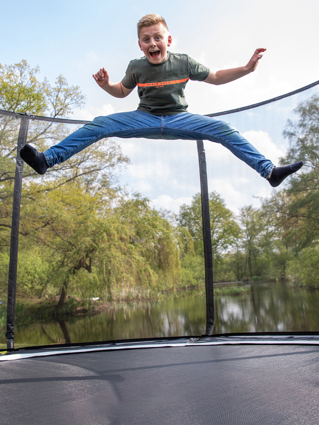 Why is a Trampoline a Better Choice Than Slides and Swings?