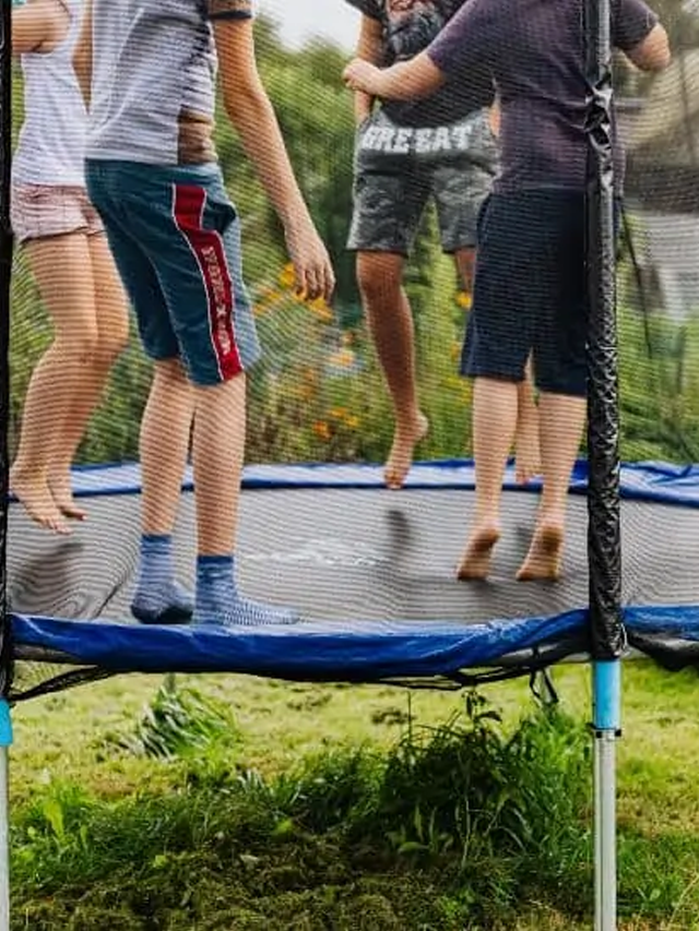 Can Trampolines Handle Rain?
