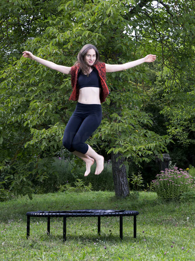 Can Bouncing on a Trampoline be the Ultimate Form of Meditation in Motion?