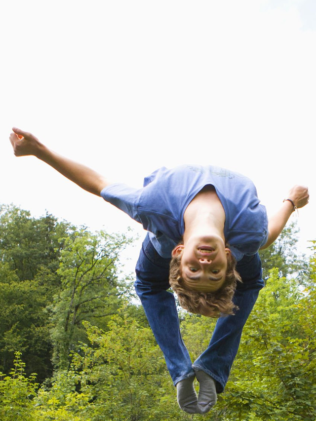 5 Trampoline Tricks to Impress Your Friends on TikTok
