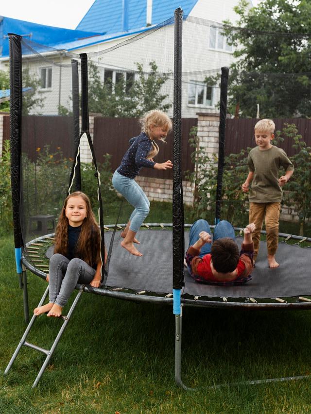 UK Parents Love This Trampoline Safety Hack